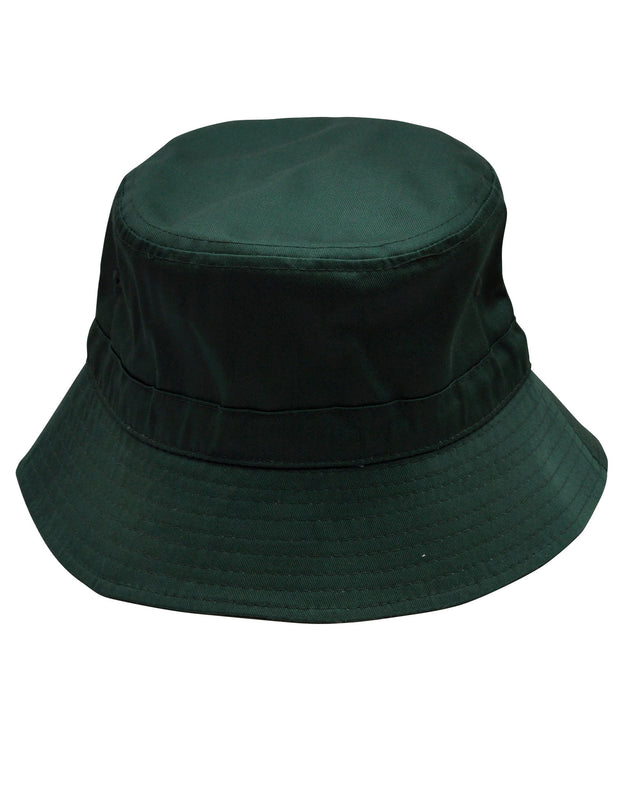 Bucket hat with toggle