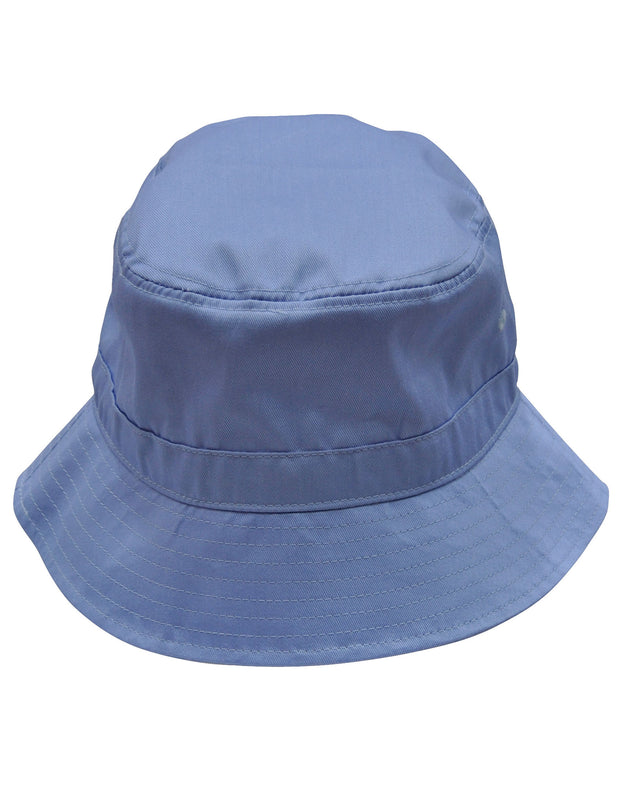 Bucket hat with toggle