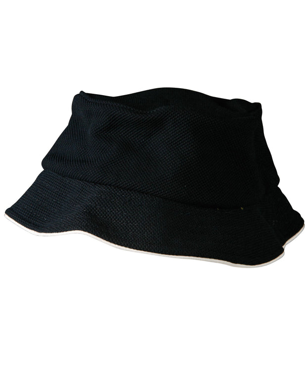 Pique mesh with sandwich trim bucket hat