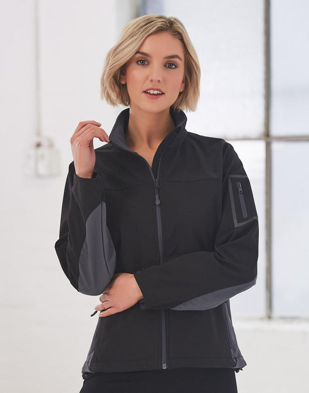 Ladies’ Contrast Softshell Jacket