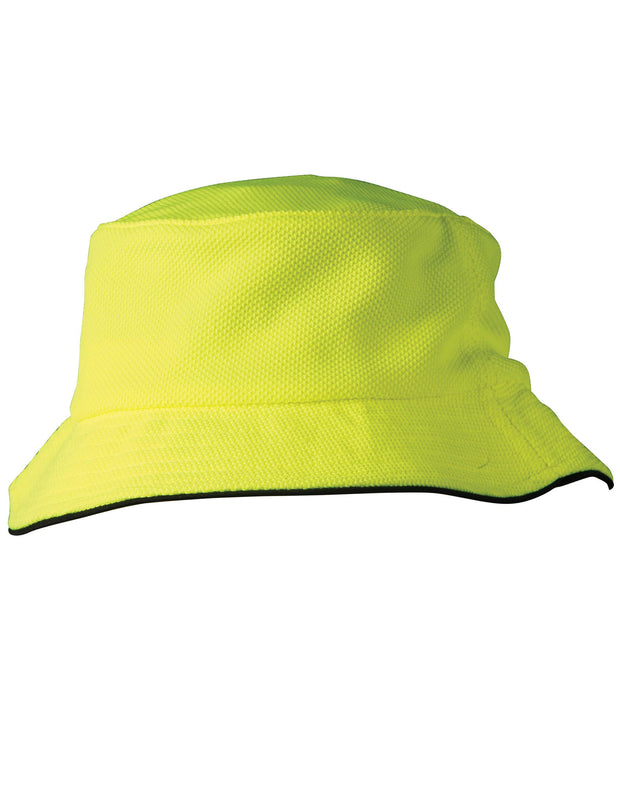 Pique mesh with sandwich trim bucket hat
