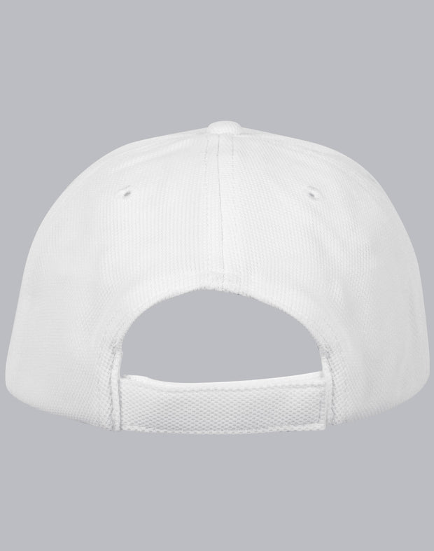 Pique mesh structured cap.