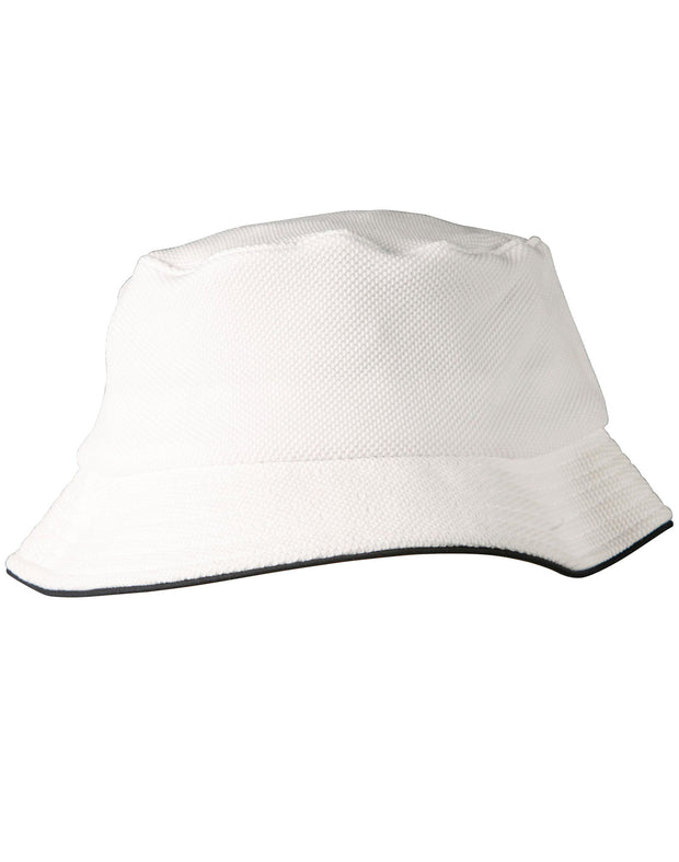 Pique mesh with sandwich trim bucket hat