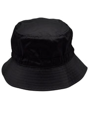 Bucket hat with toggle